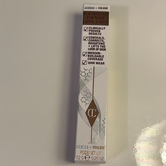 CHARLOTTE TILBURY RADIANT CONCEALER - Picture 6 of 7